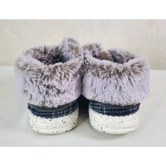 Hey Dude Sz 7 Britt Ankle Bootie Blue Fleece Slip On Comfort Shoe Slipper Boot - Picture 4 of 9